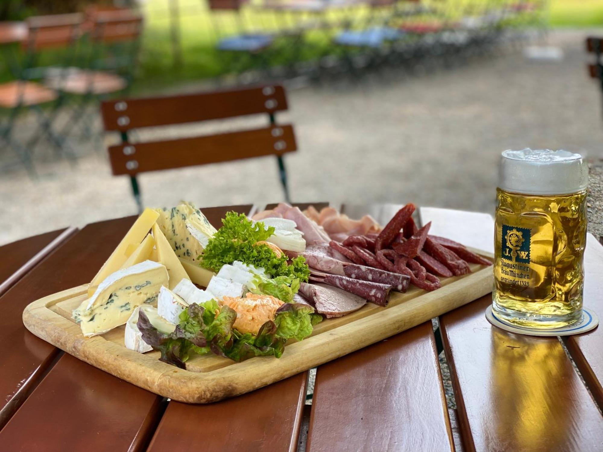Zum Bayrischen Wirt Hotell Maierhöfen Exteriör bild